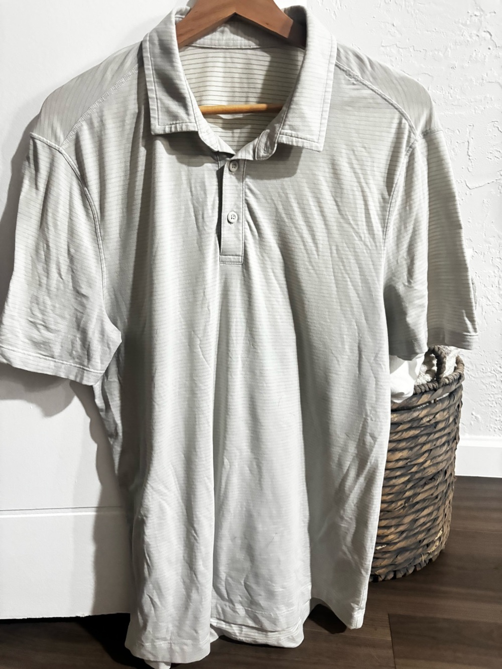 Lululemon Men's Polo Shirt - Light Gray